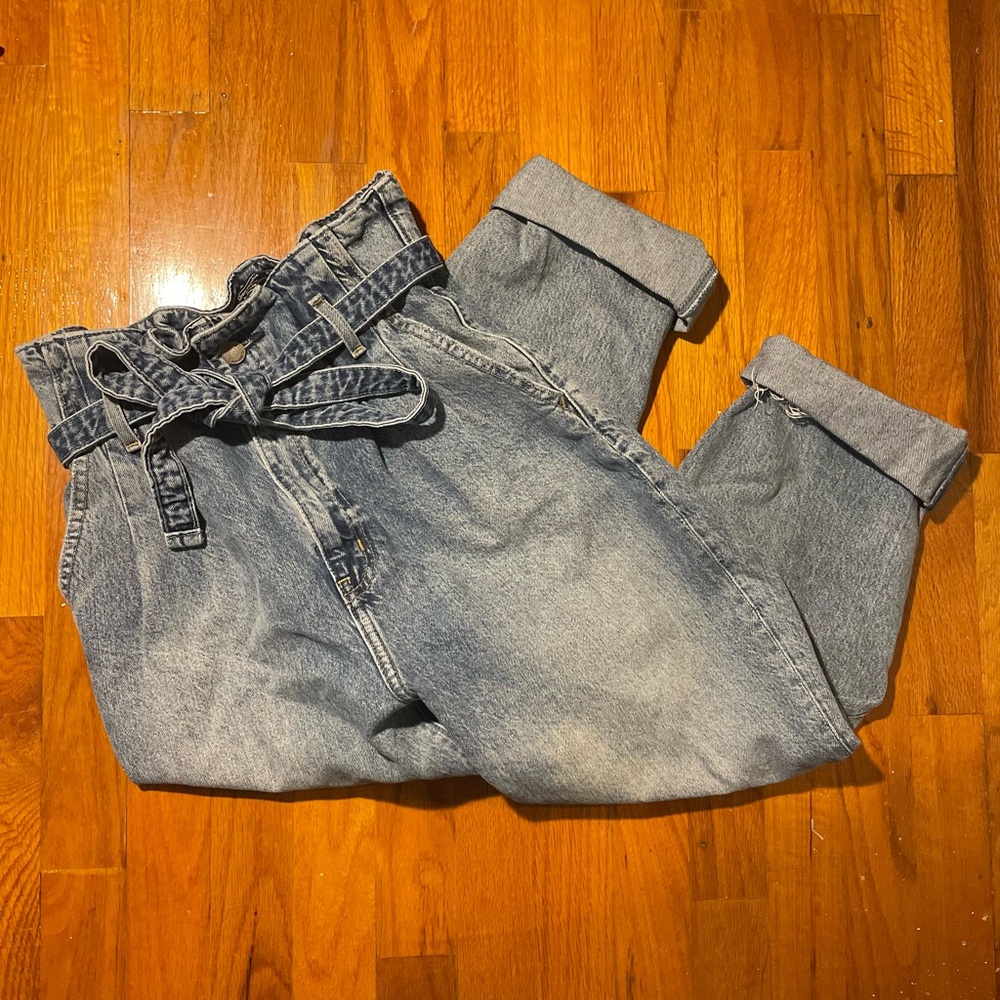 Mom jeans ⭐️2 for $12